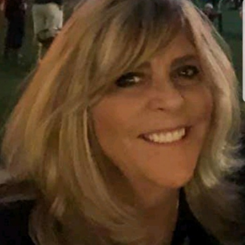 Meet your Posher, Deborah
